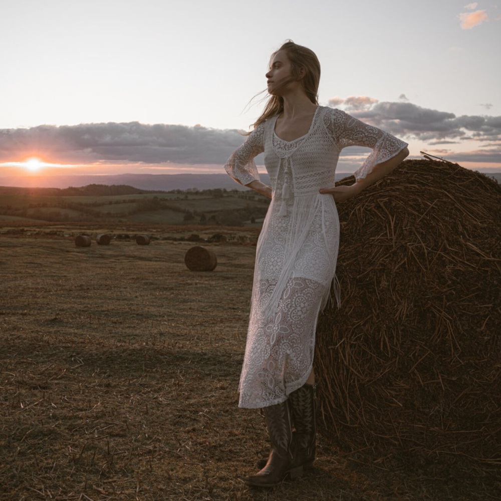 IDYLLWIND FIREFLY ROAD LACE MAXI DRESS